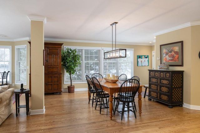 2532 Edgewood PLACE, La Crosse, WI 54601