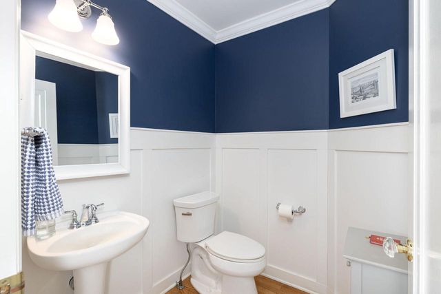 2532 Edgewood PLACE, La Crosse, WI 54601