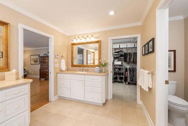 2532 Edgewood PLACE, La Crosse, WI 54601