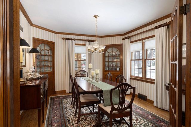 2532 Edgewood PLACE, La Crosse, WI 54601