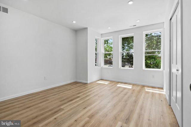 5727 BALTIMORE AVE, Philadelphia, PA 19143
