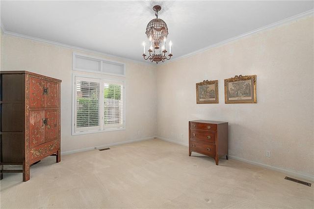 3709 Somerset Drive, Prairie Village, KS 66208