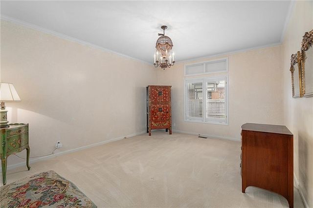 3709 Somerset Drive, Prairie Village, KS 66208