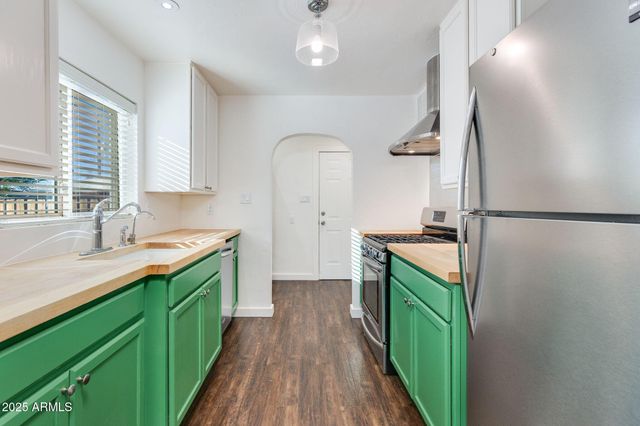 488 N WASHINGTON Street, Chandler, AZ 85225