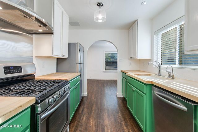 488 N WASHINGTON Street, Chandler, AZ 85225