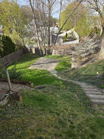 11 Granville Pl 11, Malden, MA 02148