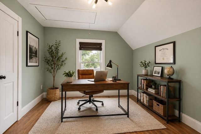 11 Granville Pl 11, Malden, MA 02148