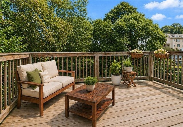 11 Granville Pl 11, Malden, MA 02148