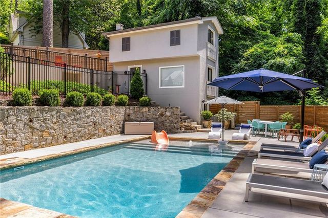 1793 Warren Court NW, Atlanta, GA 30318