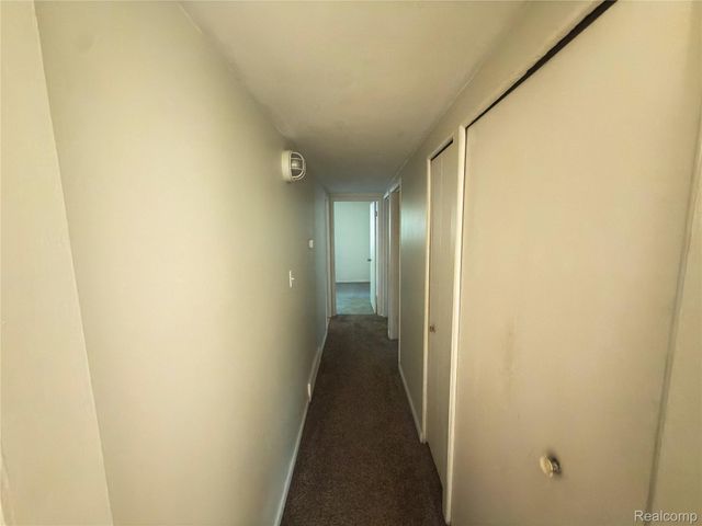 15152 McGuire Street, Taylor, MI 48180