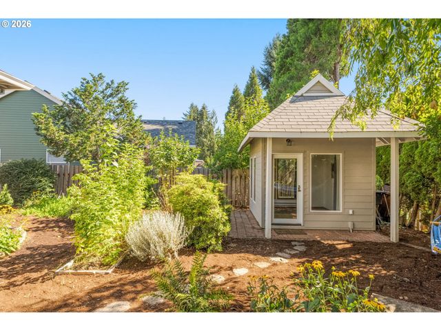 19290 CAPTAINS Ct, Oregon City, OR 97045