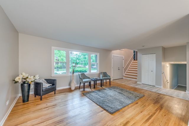 19025 Jodi Terrace, Homewood, IL 60430