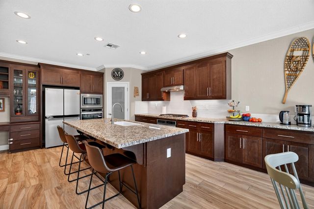 217 Seneca Way, Lodi, CA 95240