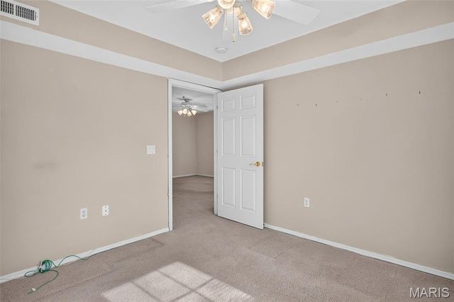 11095 Gravois Road 204, St Louis, MO 63126