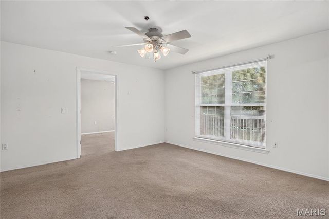 11095 Gravois Road 204, St Louis, MO 63126