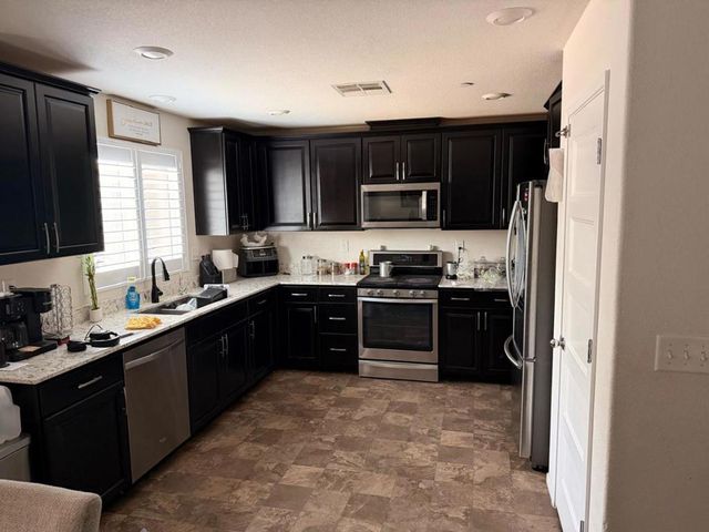 4012 Trieste Circle, Stockton, CA 95205