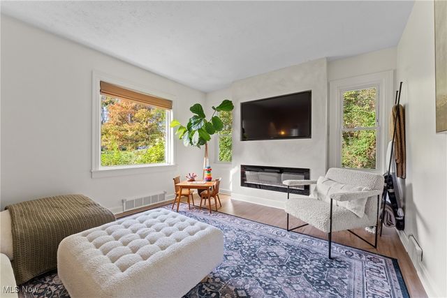 704 Woodlawn Avenue NW, Canton, OH 44708