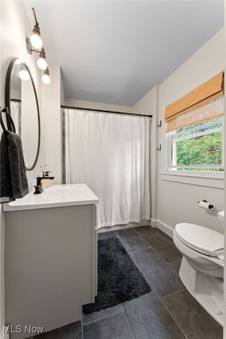 704 Woodlawn Avenue NW, Canton, OH 44708