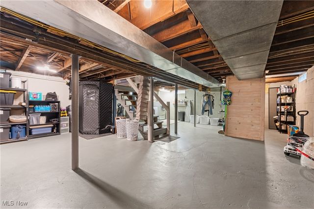 704 Woodlawn Avenue NW, Canton, OH 44708