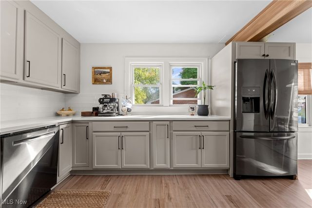 704 Woodlawn Avenue NW, Canton, OH 44708