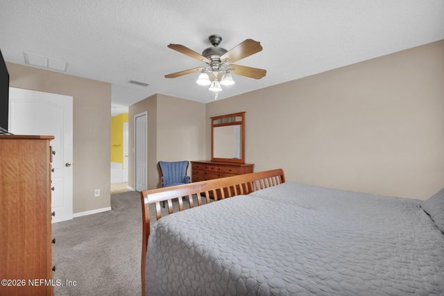 13696 DEVAN LEE Drive E, Jacksonville, FL 32226