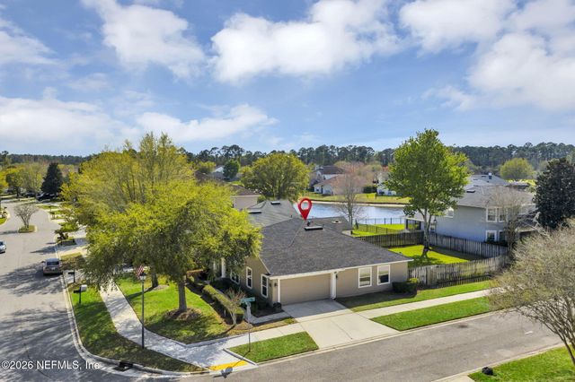 13696 DEVAN LEE Drive E, Jacksonville, FL 32226