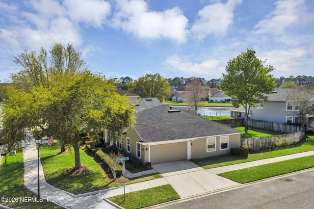 13696 DEVAN LEE Drive E, Jacksonville, FL 32226