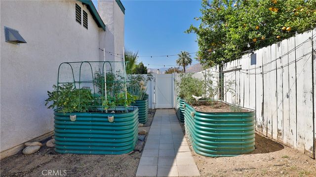 28335 Merridy, Highland, CA 92346