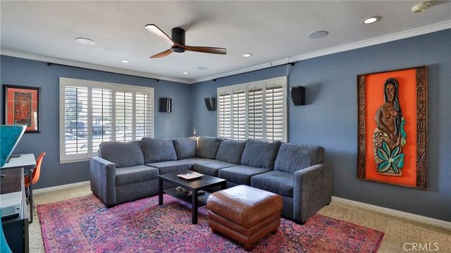 28335 Merridy, Highland, CA 92346