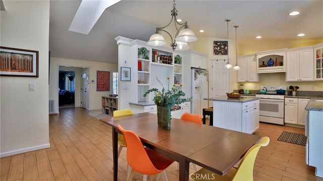 28335 Merridy, Highland, CA 92346