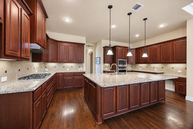13930 Willow Bend Drive, Frisco, TX 75035