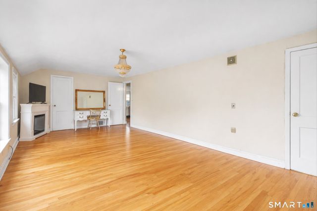 124 Stiles Street, Stratford, CT 06614