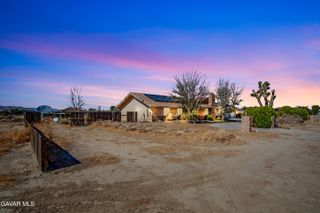 7855 W Ave A, Rosamond, CA 93560