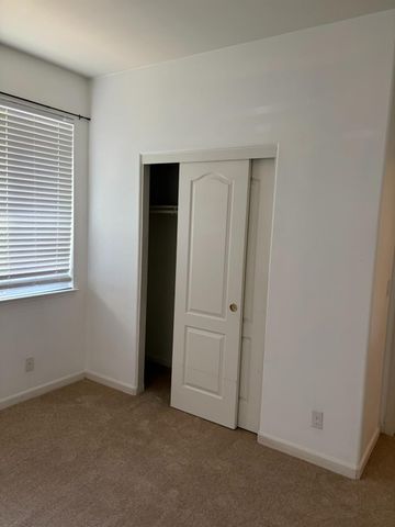 5401 W University Avenue, Fresno, CA 93722