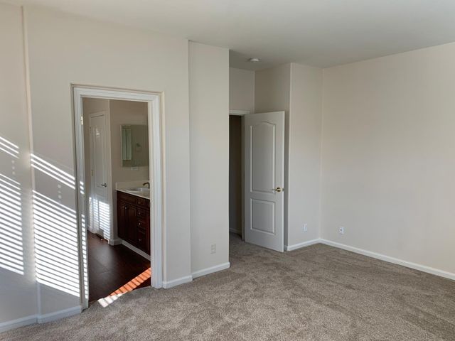 5401 W University Avenue, Fresno, CA 93722