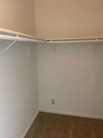 5401 W University Avenue, Fresno, CA 93722