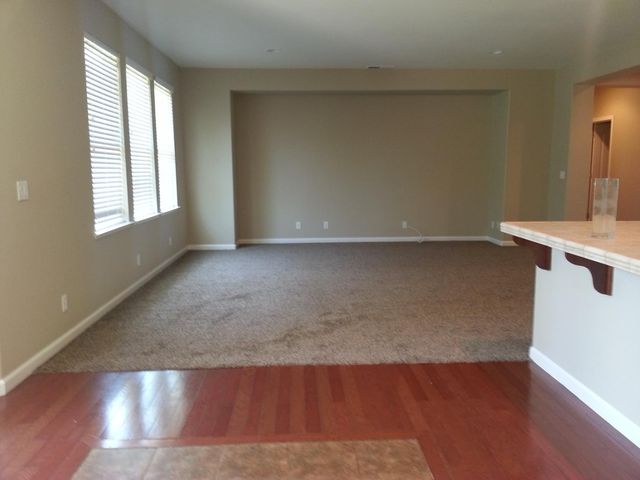 5401 W University Avenue, Fresno, CA 93722
