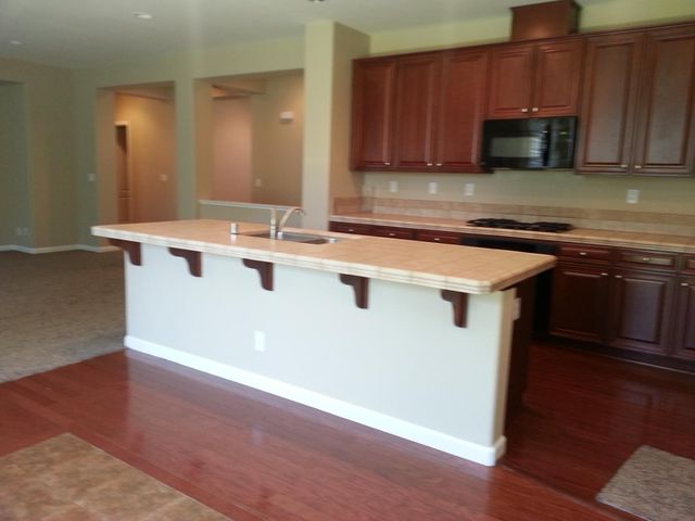 5401 W University Avenue, Fresno, CA 93722