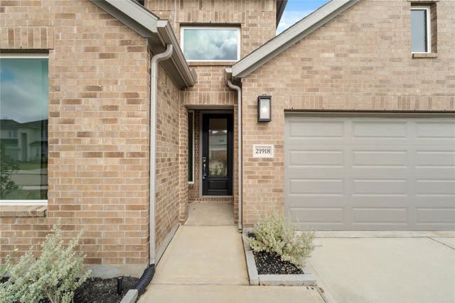 21918 Wycombe Terrace Way, Cypress, TX 77433