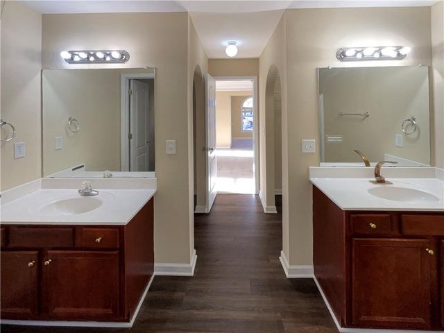 1211 Saxony SE Drive, Conyers, GA 30013