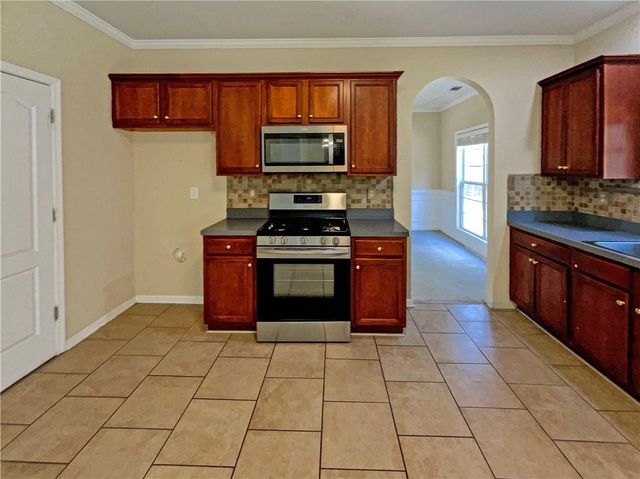 1211 Saxony SE Drive, Conyers, GA 30013