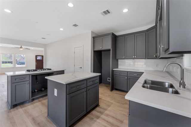 6441 De Priest Street, Houston, TX 77091