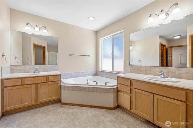 3924 Ruston Way, Bellingham, WA 98226