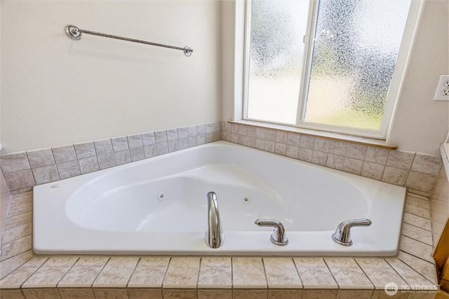 3924 Ruston Way, Bellingham, WA 98226
