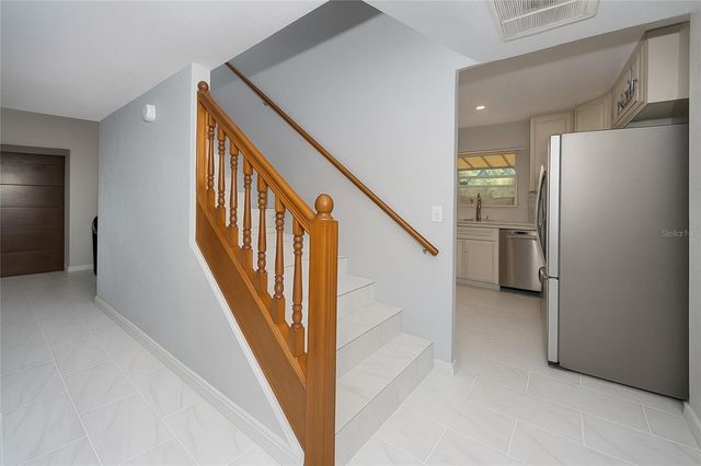 4107 HUDSON WAY, Tampa, FL 33618