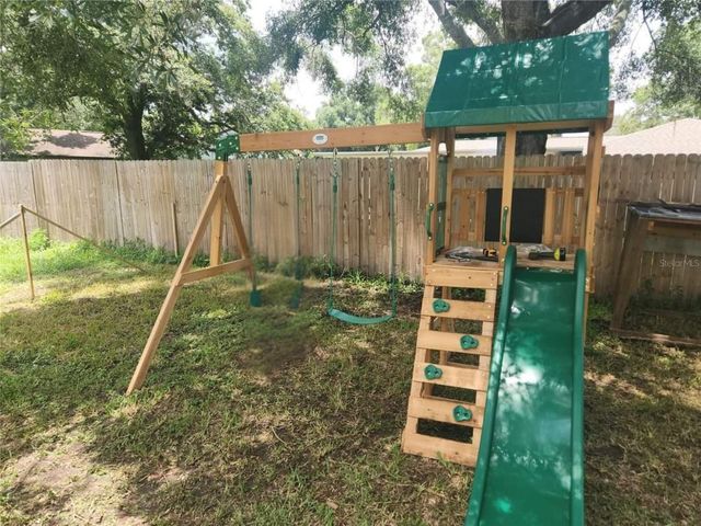 4107 HUDSON WAY, Tampa, FL 33618