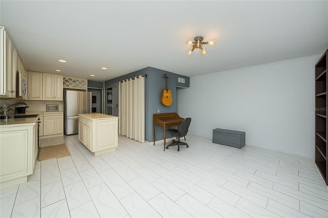 4107 HUDSON WAY, Tampa, FL 33618