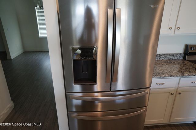 153 Oakcrest Avenue NE, Palm Bay, FL 32907