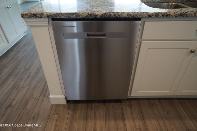 153 Oakcrest Avenue NE, Palm Bay, FL 32907