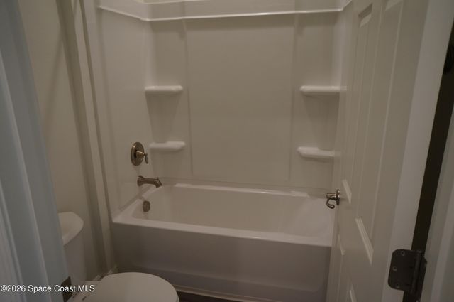 153 Oakcrest Avenue NE, Palm Bay, FL 32907